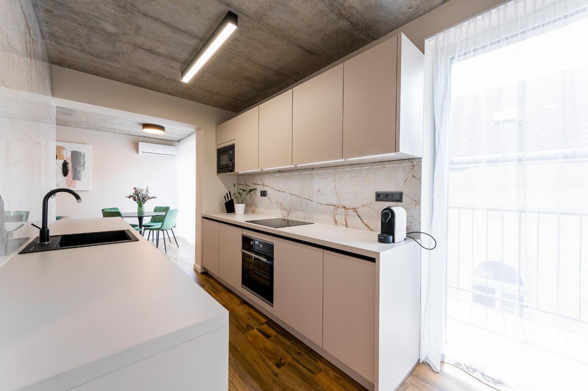 H75 Apartments Kosice Centre Exterior photo